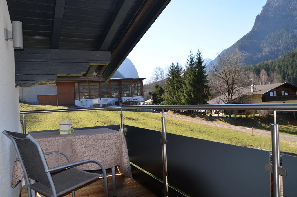 Appartement Alpengluehn Oetz Room photo
